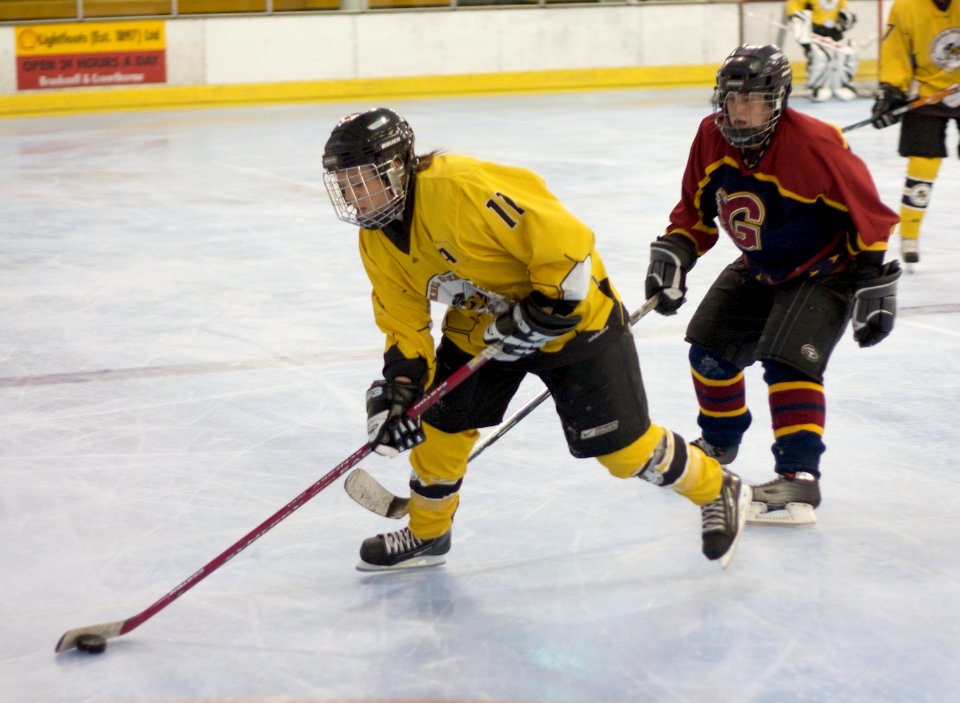 Guildford Lightning Vs Queen Bees