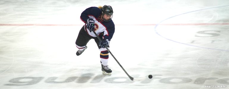 Ice Hockey - Guildford Lightning Vs Bracknell Queen Bees