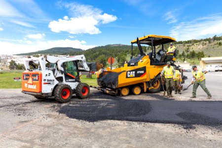 Special projects crew repair the road surface at the Mammoth three-way intersection (6)
