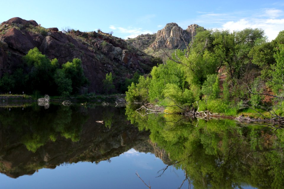 PENA BLANCA LAKE (7-18-12) west of nogales, scc, az -05 looking out from lower thumb rock cove