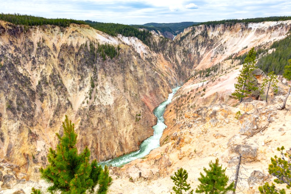 Views of the Grand Canyon of the Yellowstone from Inspiration Point