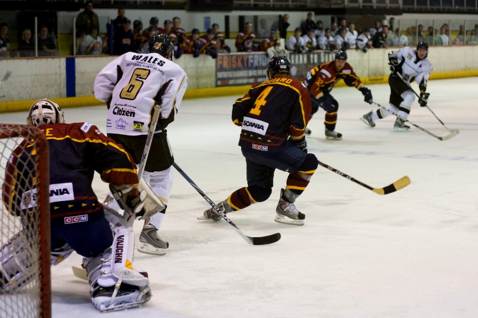 Guildford Flames At Milton Keynes Lightning