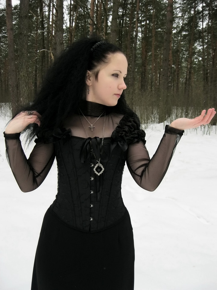 Gothic black model