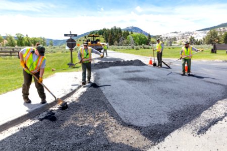 Special projects crew repair the road surface at the Mammoth three-way intersection (15)