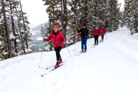 Cross-country skiing Old Canyon Bridge Trail (2)