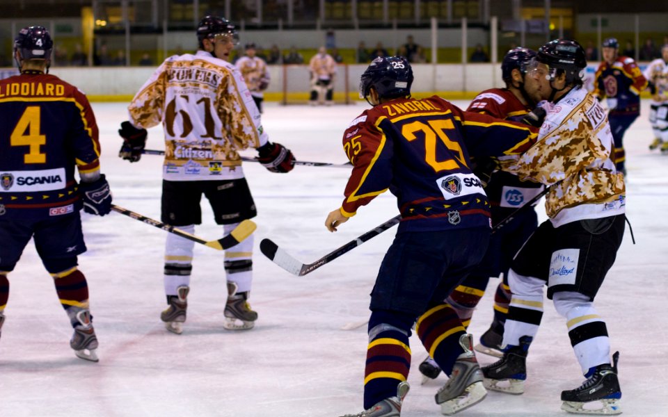 Guildford Flames At Milton Keynes Lightning