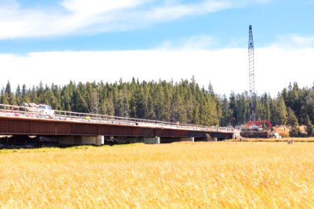Pelican Creek Bridge project: view of the bridge from the ground (2)