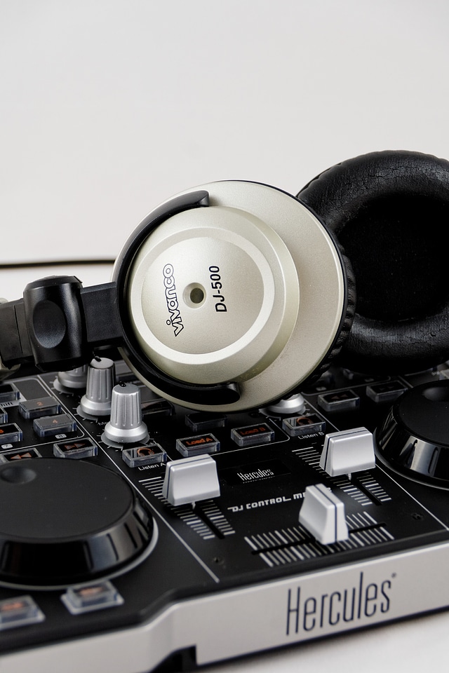 Entertainment music mp3