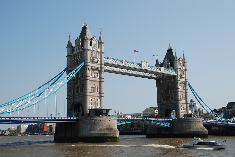 Tower bridge london Free photos