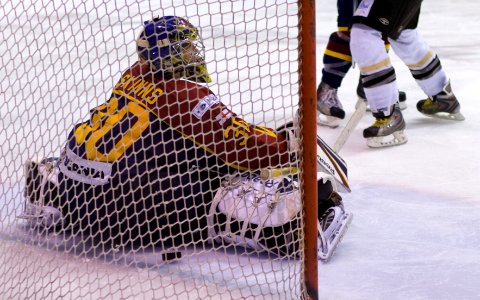 Guildford Flames At Milton Keynes Lightning photo