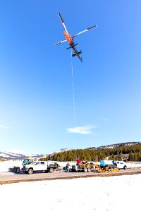 Kaman K-Max helicopter hauling tools for the Golden Gate to Norris road project (3)
