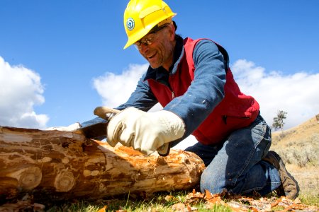 Volunteer crews working on Public Lands Day in Yellowstone