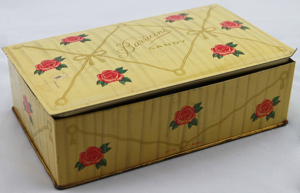 Antique box metal box old box