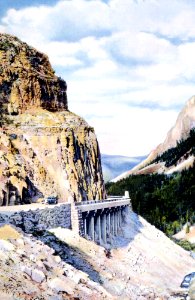 Golden Gate with automobile