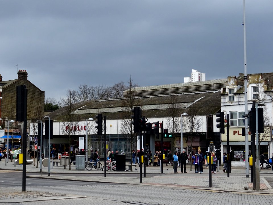 WOOLWICH PUBLIC MARKET