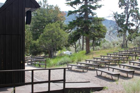 Mammoth Hot Springs Campground