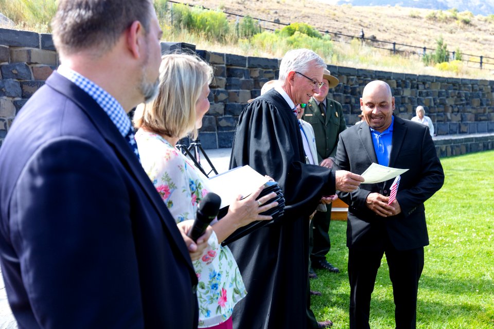 2019 Naturalization Ceremony (20)