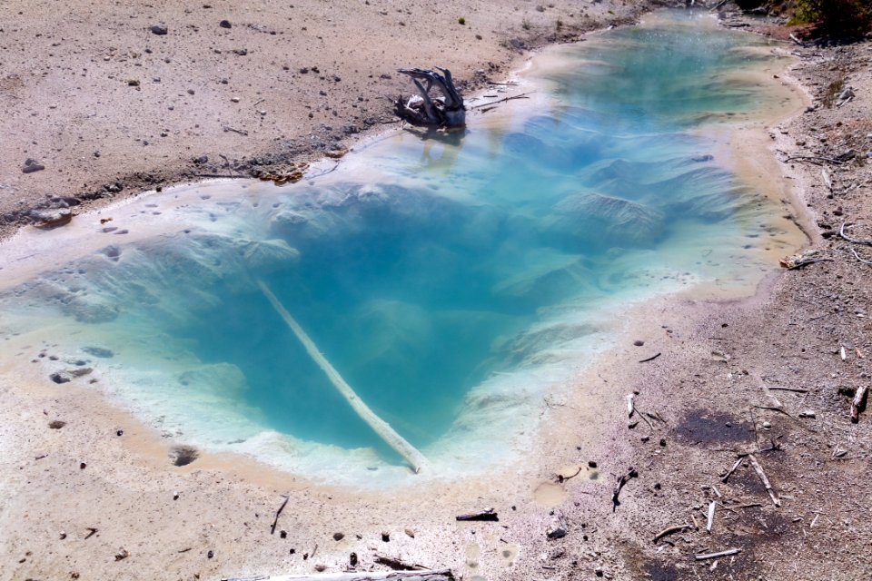 Sunday Geyser pool