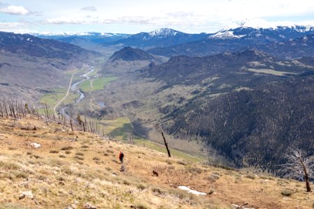 Views of the Gardiner Valley from Dome Mountain