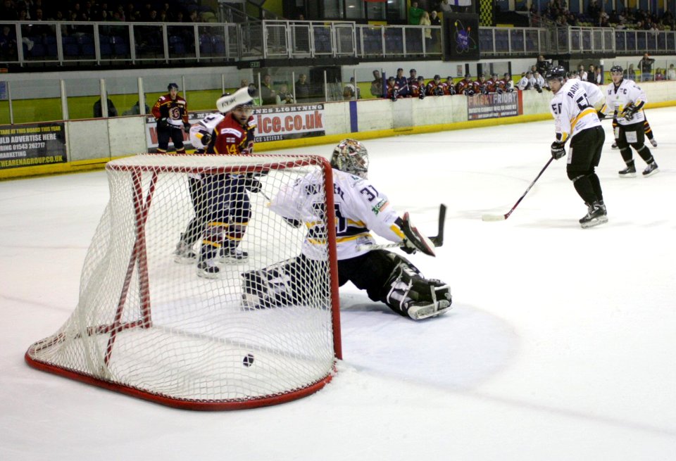 Guildford Flames At Milton Keynes Lightning