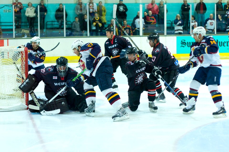 Guildford Flames Vs Basingstoke Bison
