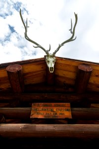 USFS Hellroaring Station sign (portrait)