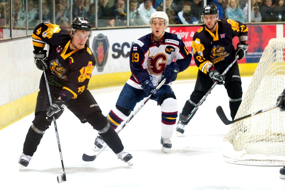 Guildford Flames Vs Bracknell Bees