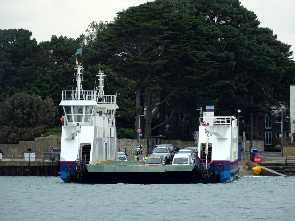 Bramble Bush Bay FLOATING BRIDGE