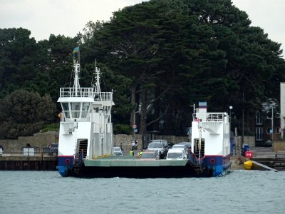 Bramble Bush Bay FLOATING BRIDGE