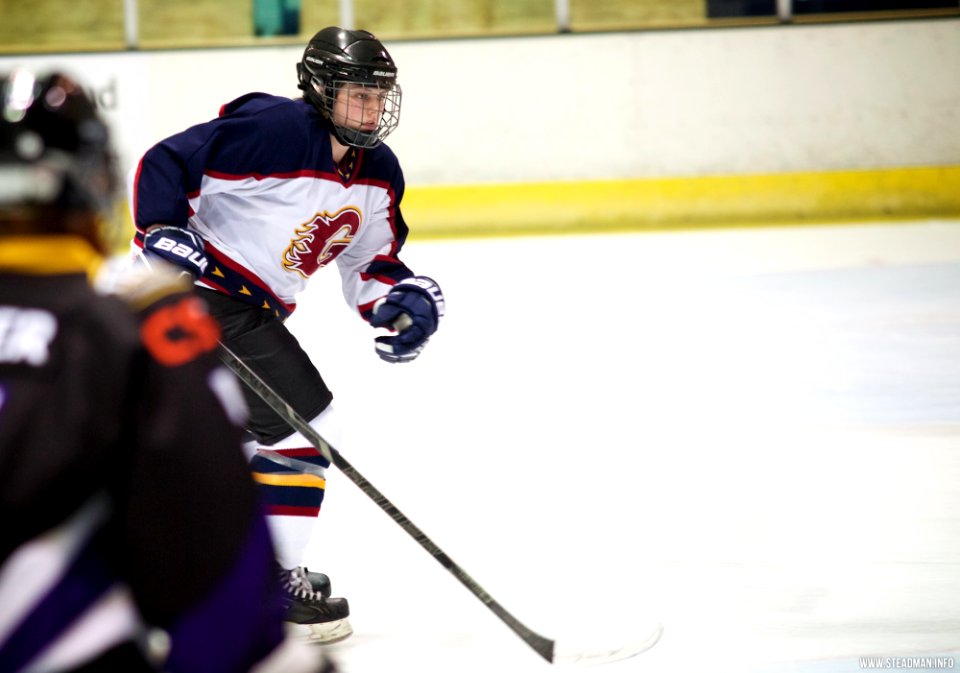 Ice Hockey - Guildford Lightning Vs Milton Keynes Falcons