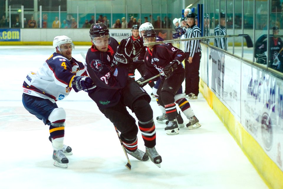 Guildford Flames Vs Basingstoke Bison