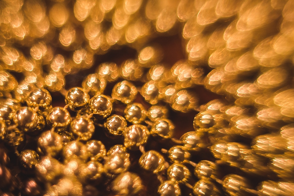 Background beads chaplet