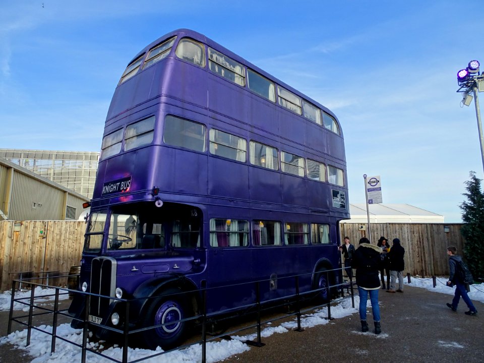 Harry Potter Knight Bus OLD 717?