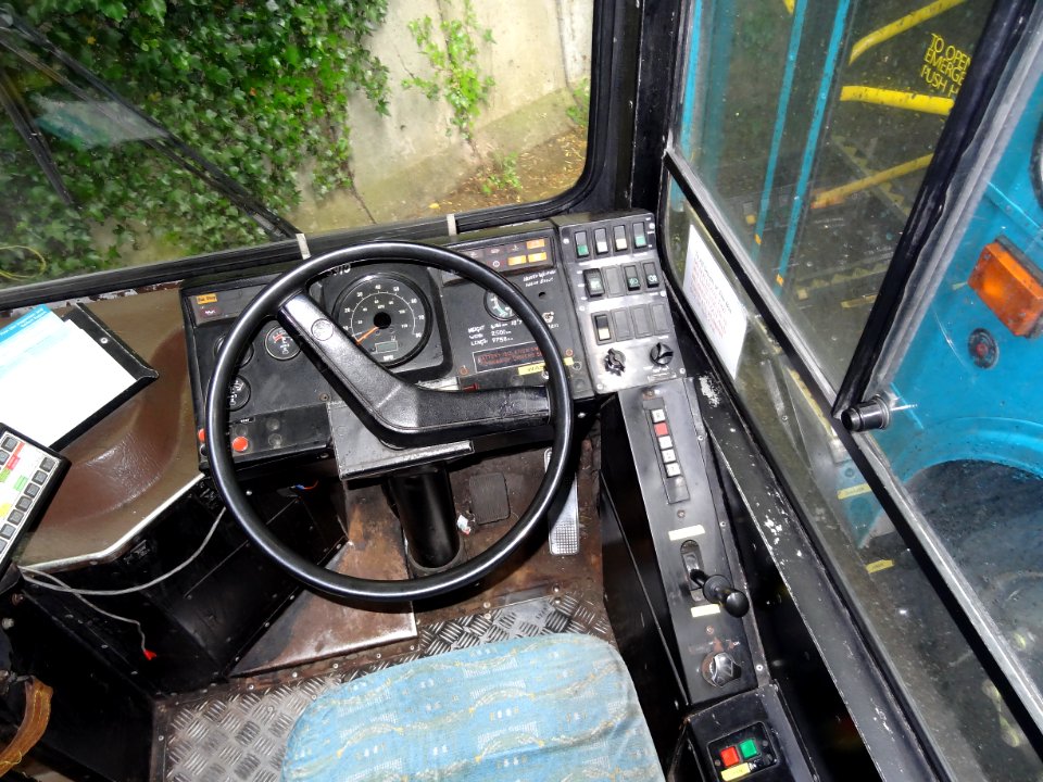 5910 LEYLAND OLYMPIAN K910SKR