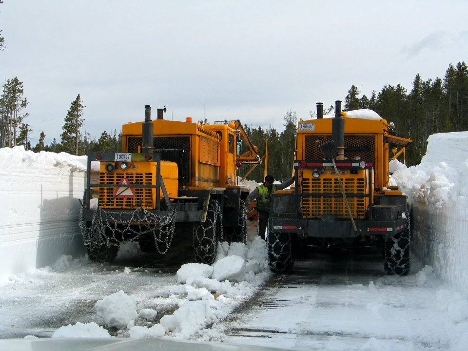 Plowing Craig Pass (6)