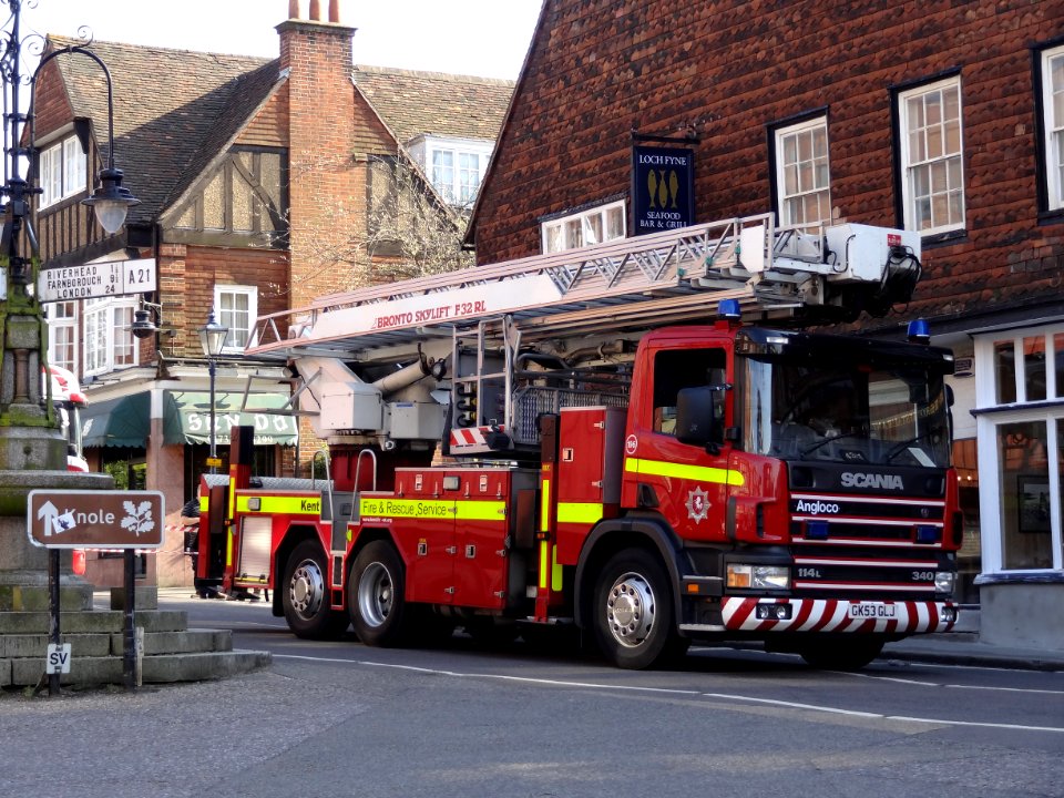 GK53GLJ Scannia Ladder Kent Fire & Rescue