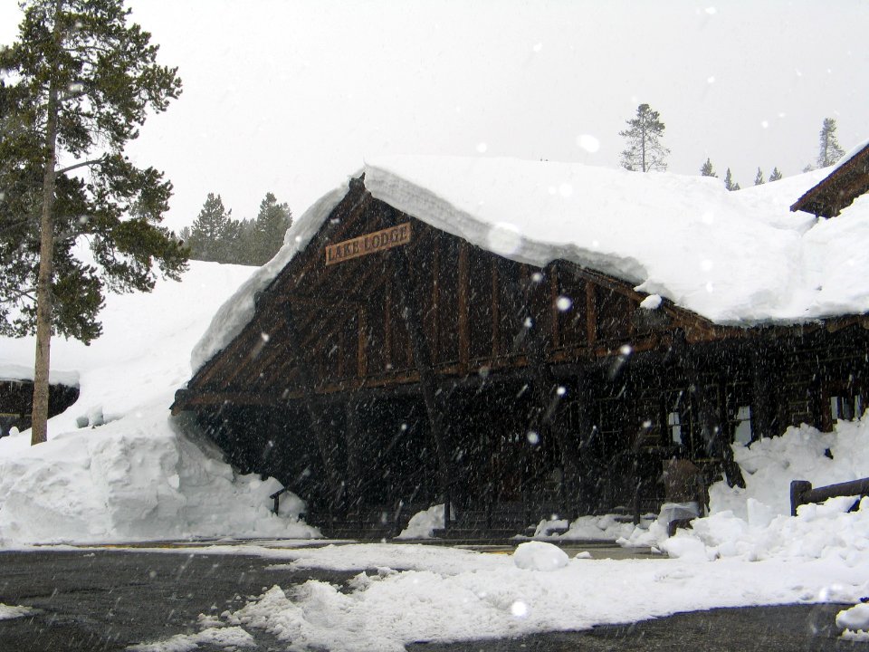 Lake Lodge (6)