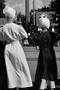 Bonnet clothing costume