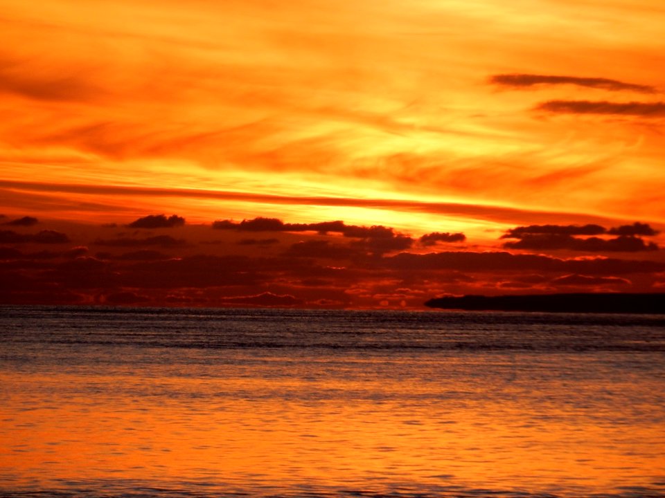 SUNSET FORT VICTORIA ISLE OF WIGHT