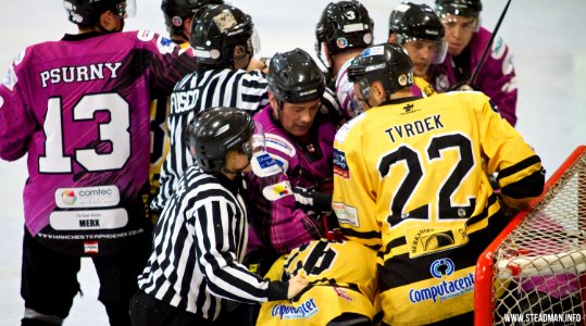 Bracknell Bees Vs Manchester Phoenix