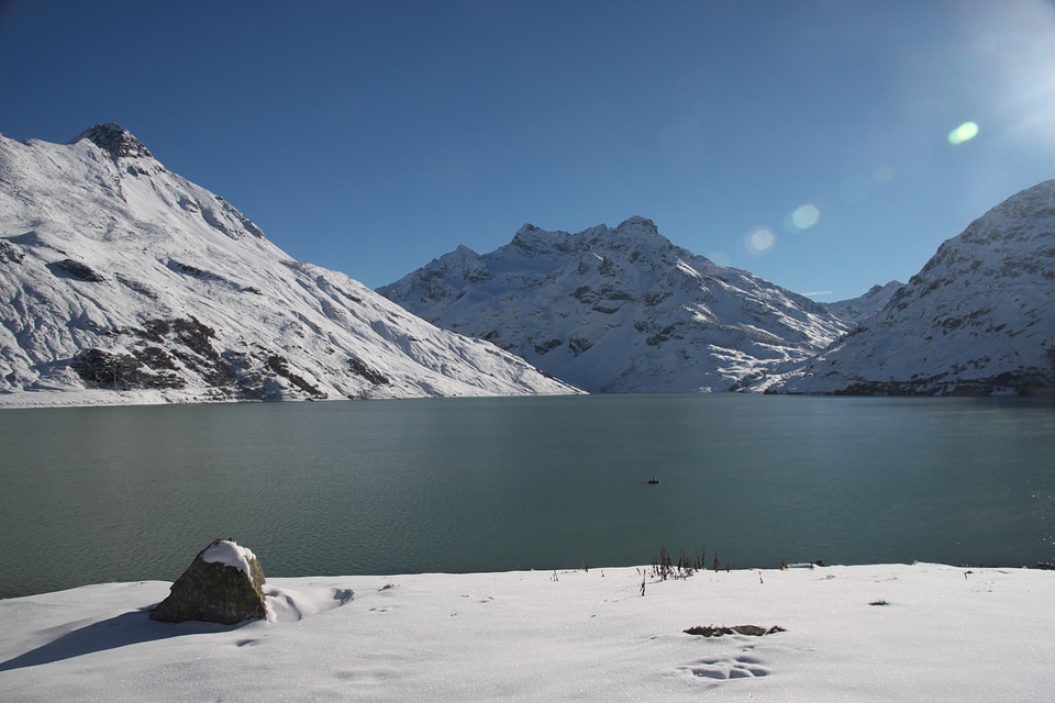 Silvretta reservoir winter