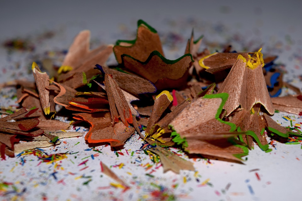 Sharpening waste trash