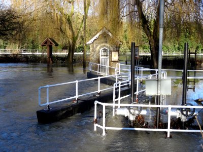 ALLINGTON LOCK FLOOD photo