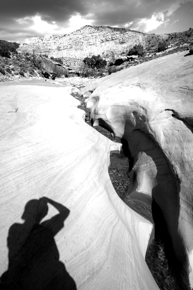 HANKSVILLE, UT AREA - 2016 - 04 - Trail Canyon Hike, garfield co -10 BW