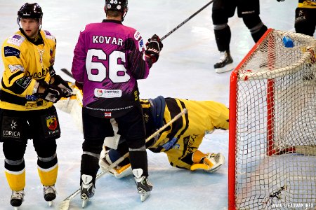 Bracknell Bees Vs Manchester Phoenix