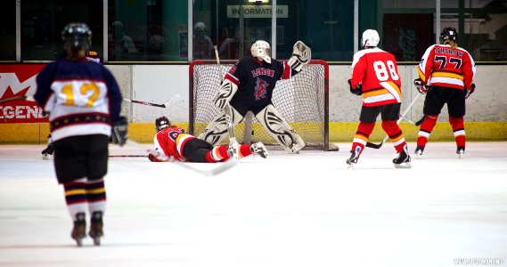 Ice Hockey - Guildford Lightning Vs Streatham Storm
