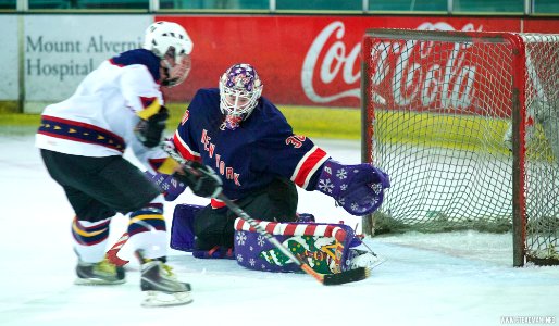 Ice Hockey - Guildford Lightning Vs Solihull Vixens