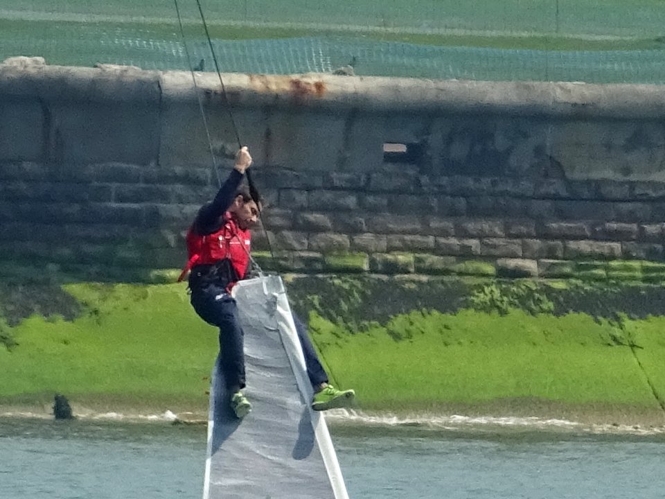 AMERICAS CUP LAND ROVER BAR