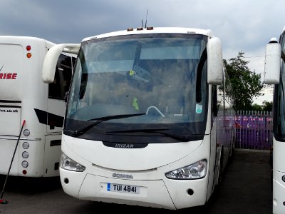 A set of photos of the last weeks of New Enterprise Coaches running from their Tonbridge Home since 1974. In a few weeks time they move to the new Arriva Depot in Kingstanding Way Tunbridge Wells. At the moment only 3 coach drivers are moving to Tunbridge