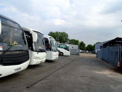 A set of photos of the last weeks of New Enterprise Coaches running from their Tonbridge Home since 1974. In a few weeks time they move to the new Arriva Depot in Kingstanding Way Tunbridge Wells. At the moment only 3 coach drivers are moving to Tunbridge photo